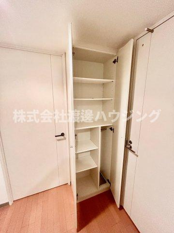 ドゥーエ江坂Ⅰの収納|玄関収納