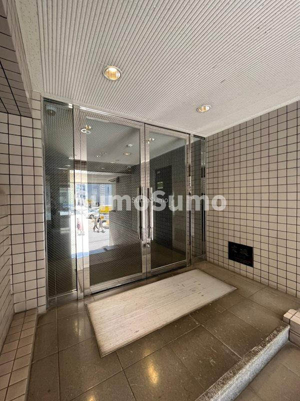 アストレア内淡路のエントランス|エントランスです