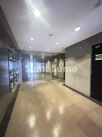 アストレア内淡路のロビー