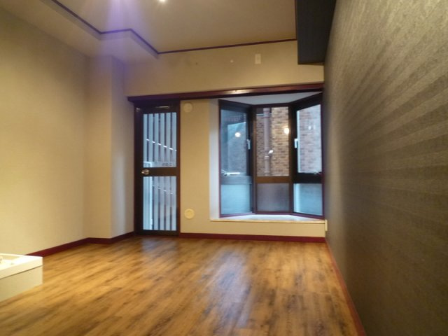 サンヴィラ六甲道パートⅡの居間・リビング