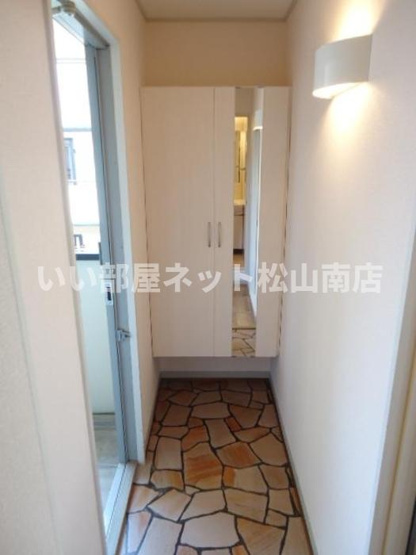 【玄関】 | エスポワール３４　F棟