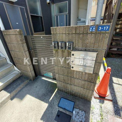 【エントランス】 | リュミエール羽田 | 建物の内部です