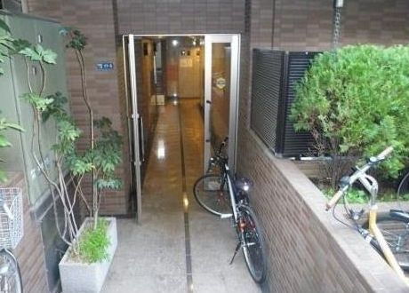新宿区西早稲田１丁目の賃貸マンションのエントランス|エントランス☆