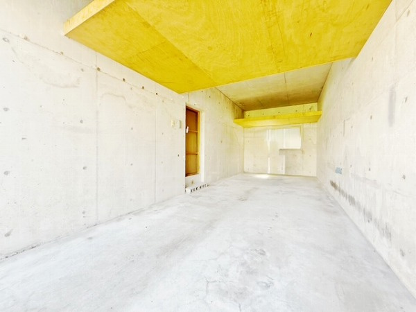 尼崎市大島１丁目　中古戸建の駐車場