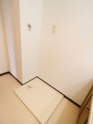 【ランドリースペース】 | ネオシティ岡崎弐番館