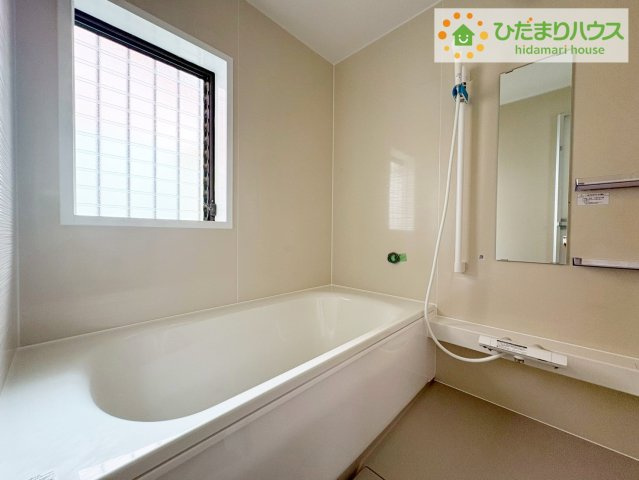 日立市相田町2丁目　中古戸建の浴室|大人が足を伸ばしても十分な広さ！一人でゆっくりくつろぐ時間も大切です！