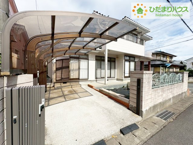 日立市相田町2丁目　中古戸建の駐車場|マイホームなら駐車場代がかかりません。しかも、自宅の駐車場で洗車ができます！今までコイン洗車に行っていた手間も省けて、節約にもつながります(^^♪