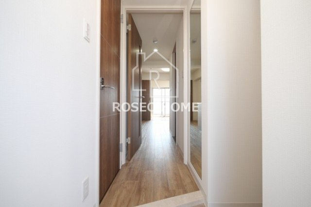 Dimora難波の玄関