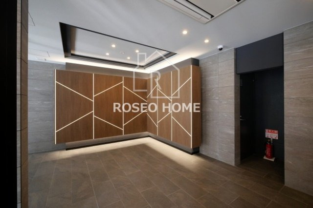 Dimora難波のロビー