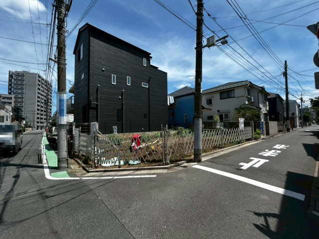 中野区丸山2丁目　新築戸建の前面道路含む現地写真|2025年6月21年撮影