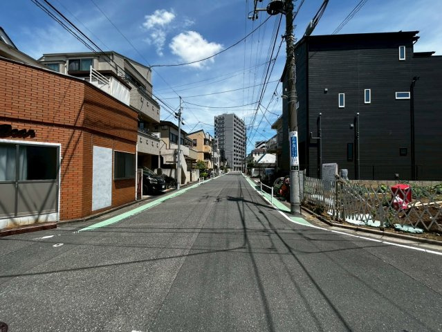中野区丸山2丁目　新築戸建の前面道路含む現地写真|2025年6月21年撮影