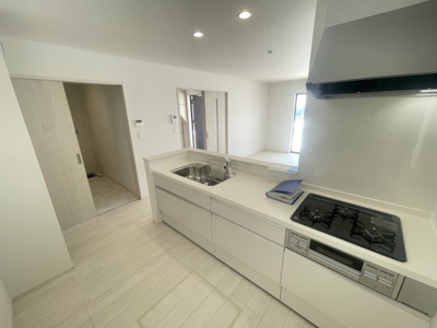 【キッチン】 | うるま市与那城Ⅱ（全2棟）ラスト1号棟 | 1号棟　使いやすいシステムキッチン♪