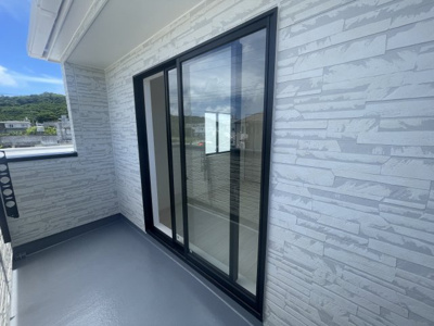 【バルコニー】 | うるま市与那城Ⅱ（全2棟）ラスト1号棟 | 1号棟　インナーバルコニー♪