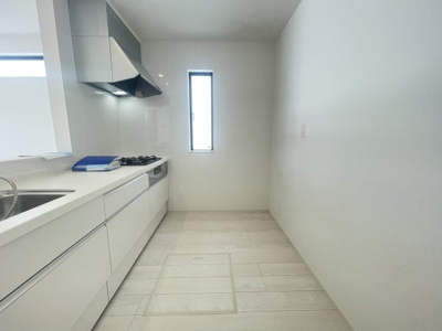 【キッチン】 | うるま市与那城Ⅱ（全2棟）ラスト1号棟 | 1号棟　使いやすいシステムキッチン♪