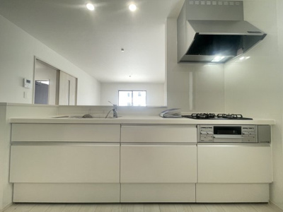 【キッチン】 | うるま市与那城Ⅱ（全2棟）ラスト1号棟 | 1号棟　使いやすいシステムキッチン♪