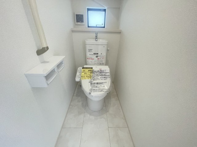 【トイレ】 | うるま市与那城Ⅱ（全2棟）ラスト1号棟 | 1号棟　温水洗浄便座♪
