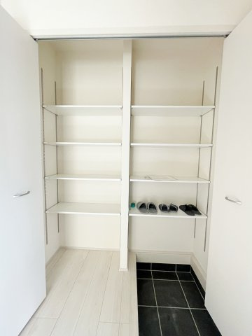 新築戸建・建売　平下神谷第7　Livele Garden　全4棟の地図