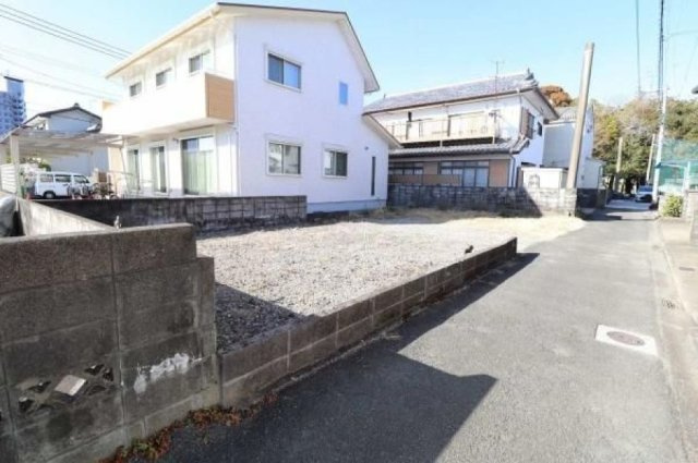 江平東2丁目の前面道路含む現地写真