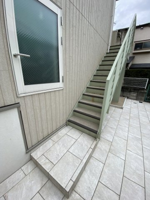 【その他共用部分】 | コンフォルタ桜台 | 階段☆