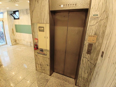 【その他共用部分】 | 淡路駅前ビル | エレベーター完備です