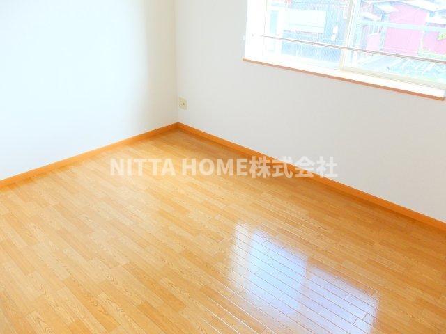 フィーレＢの子供部屋|独立した洋室が魅力的★