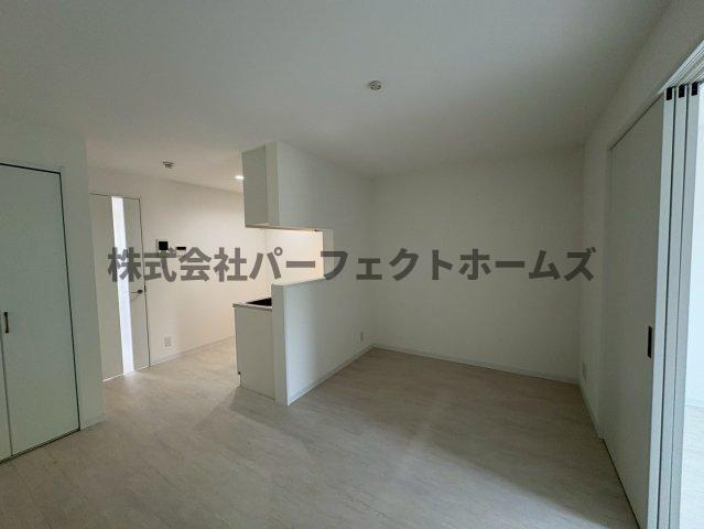 アート星田駅前の居間・リビング|使いやすい居間です