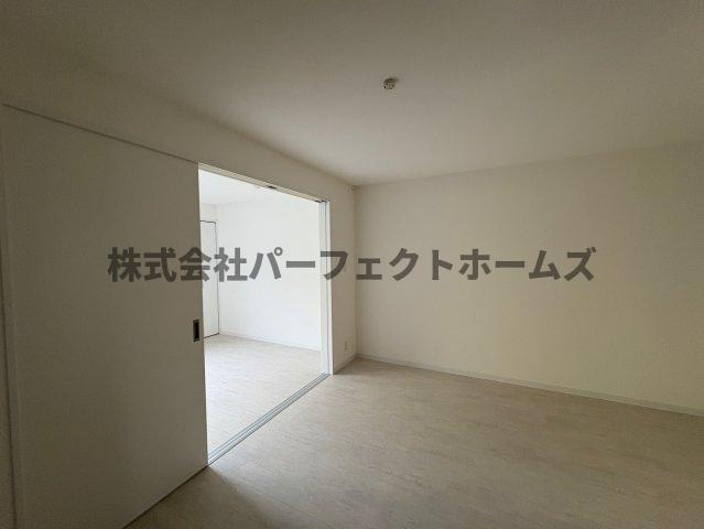 アート星田駅前の居間・リビング|ゆったりとしたリビングです