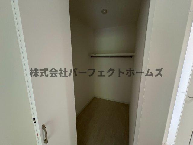 アート星田駅前の収納|たっぷりとした収納スペースです