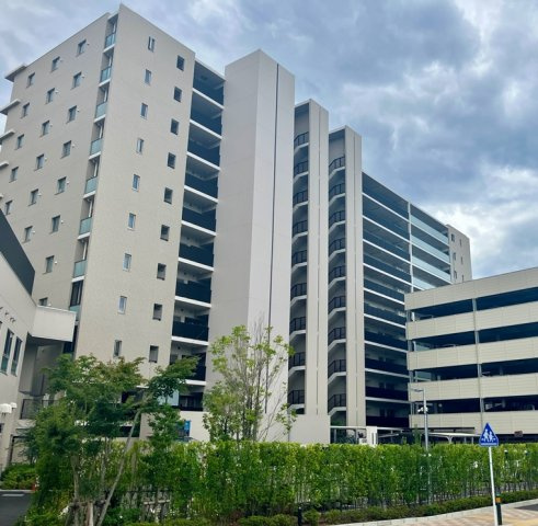 ファーストリンクレジデンス