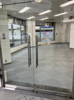 【玄関】 | 第百生命神戸三宮ビル