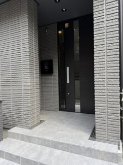 【エントランス】 | 高級感のあるエントランス