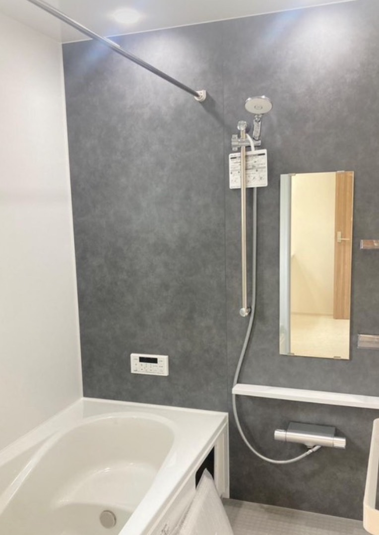 群馬県前橋市大利根町1-26-7の浴室