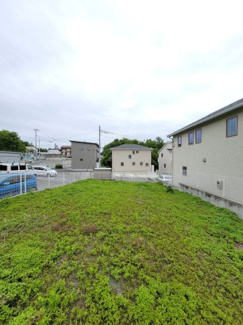 【周辺】 | 北側と東側は分譲地公園