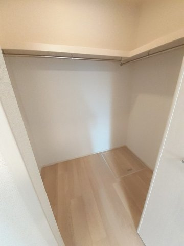 グランツの収納|ウォークインクローゼットなので収納豊富です★