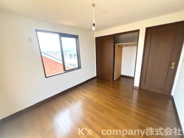 ◎藤沢市打戻　中古戸建の洋室|さまざまな用途にお使いいただける洋室です☆