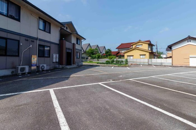 【駐車場】 | 花園ガーデンテラス