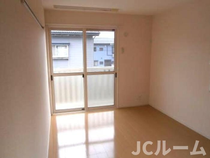 メゾン フリージアの居間・リビング