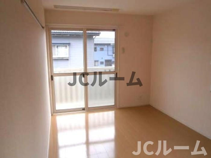 メゾン フリージアの居間・リビング