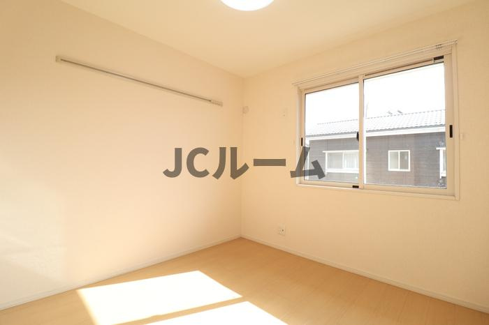 メゾン フリージアの居間・リビング