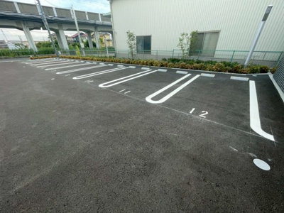 【駐車場】 | エイトポレール八木
