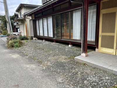 【庭】 | 木之本町赤尾貸家