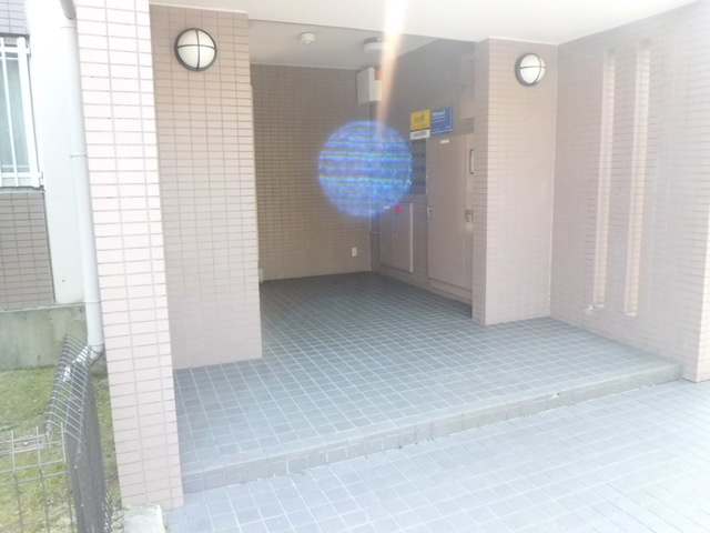 芦屋三木マンションのエントランス