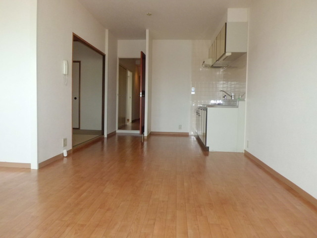 芦屋三木マンションの居間・リビング