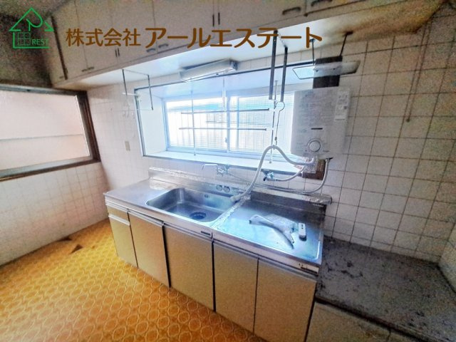 姫路市御立西3丁目　　中古戸建のキッチン