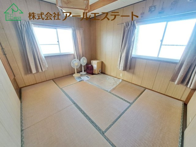 姫路市御立西3丁目　　中古戸建の寝室