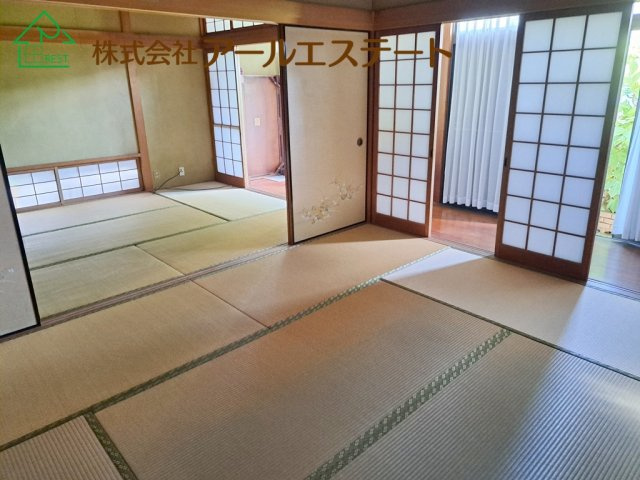 姫路市御立西3丁目　　中古戸建の和室