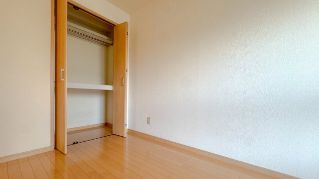 グリーンヒルズＥＡＳＴ　ＩＩの収納