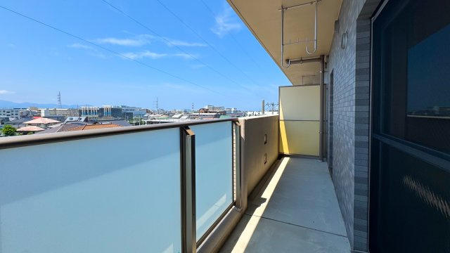 グリーンヒルズＥＡＳＴ　ＩＩのバルコニー