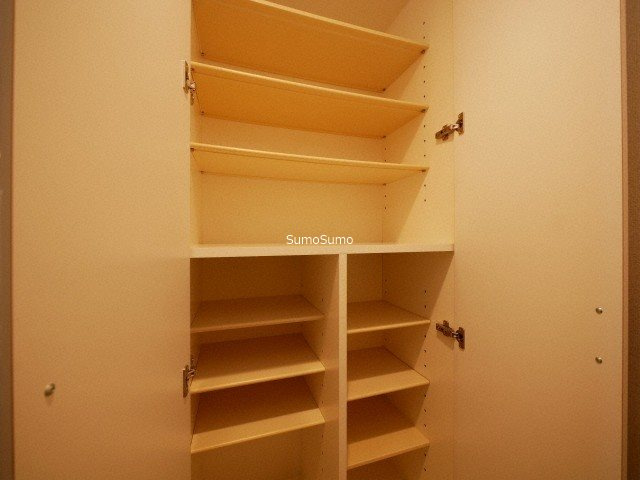 ユーレジデンス淀屋橋(旧:ジュネーゼグラン淀屋橋)のその他