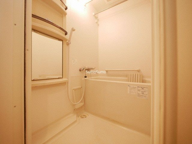 ユーレジデンス淀屋橋(旧:ジュネーゼグラン淀屋橋)の浴室